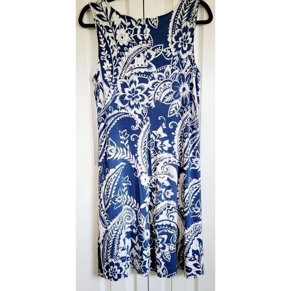 Chico’s 1 Blue/White Floral Paisley Sleeveless Stretch Tank Dress Medium 8/10 - Picture 2 of 7